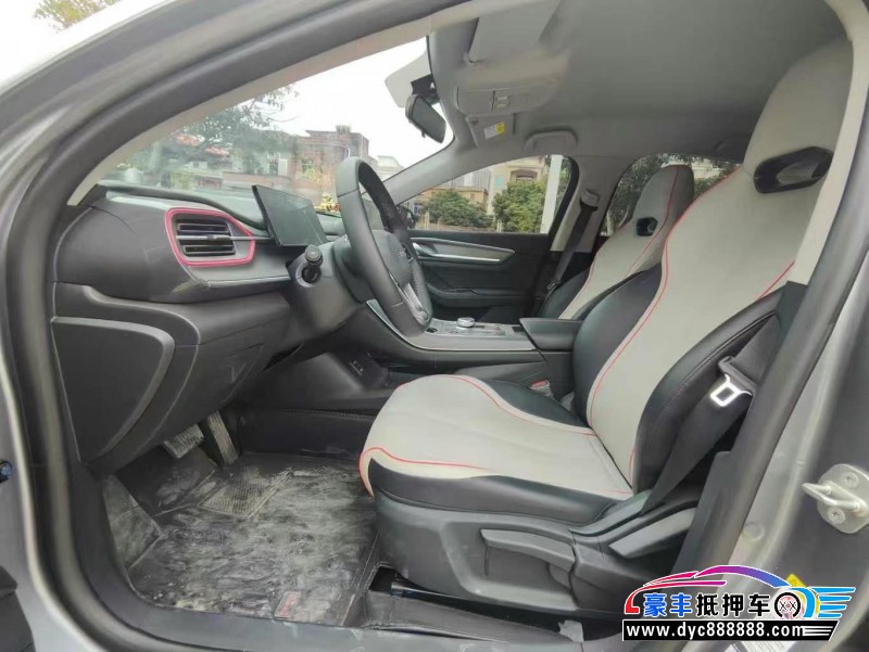 23年比亚迪驱逐舰轿车抵押车出售