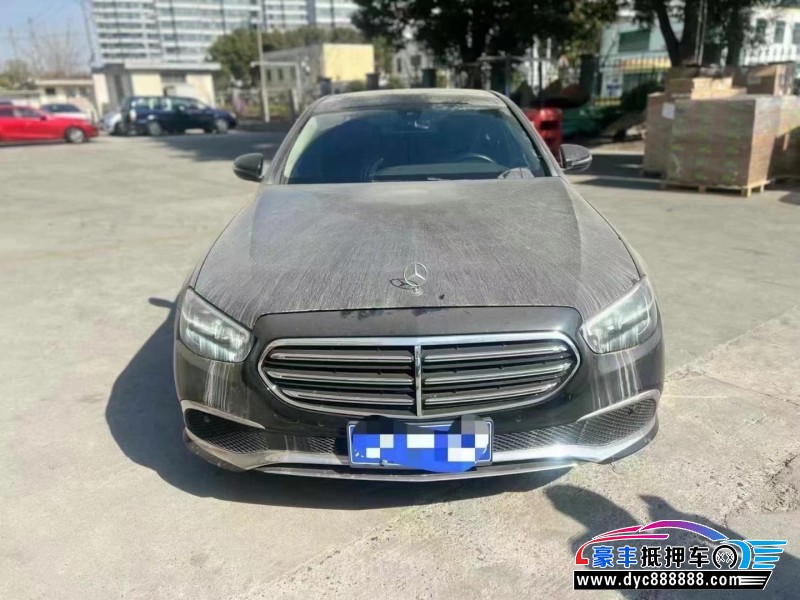 22年奔驰E轿车抵押车出售