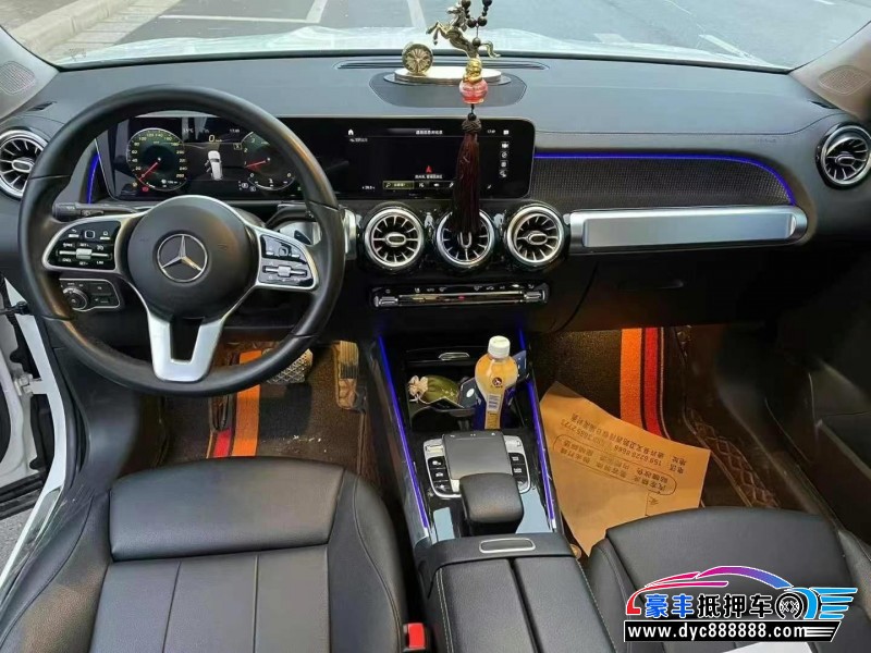 20年奔驰GLB轿车抵押车出售