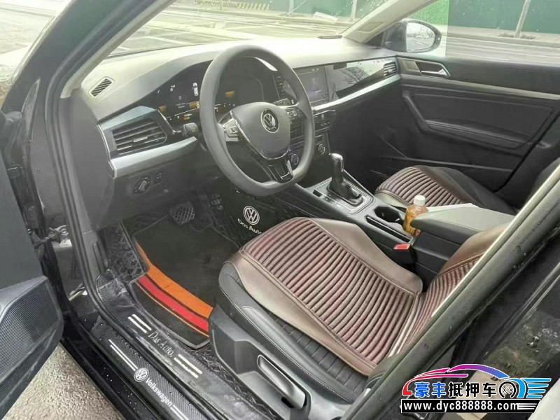 22年大众朗逸轿车抵押车出售