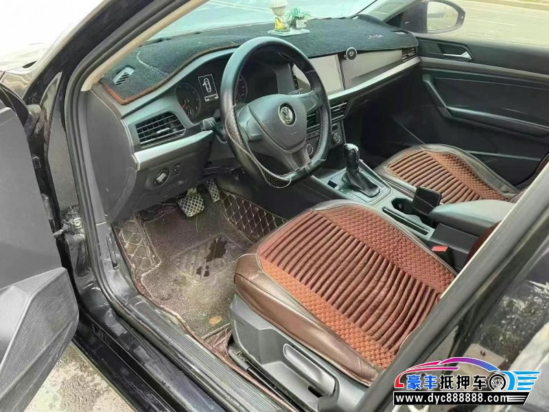 20年大众朗逸轿车抵押车出售