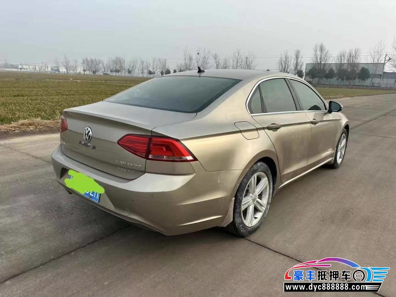 15年大众凌渡轿车抵押车出售
