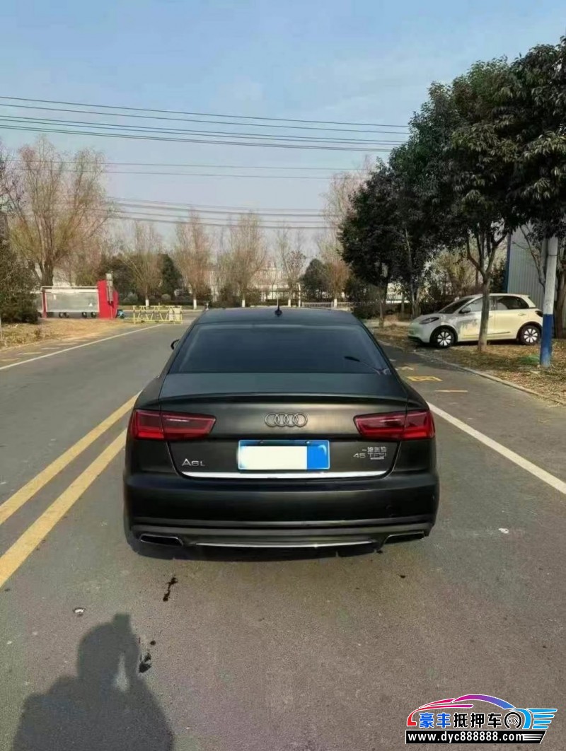 17年奥迪A6轿车抵押车出售