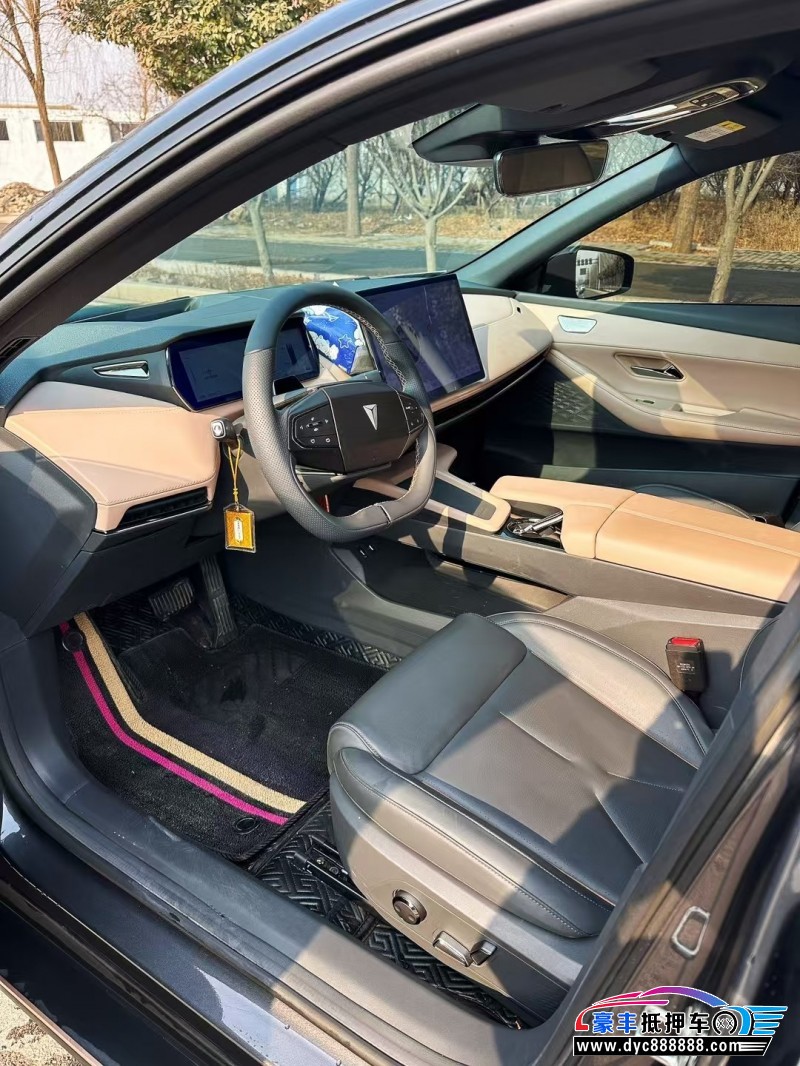 23年长安深蓝SL03轿车抵押车出售