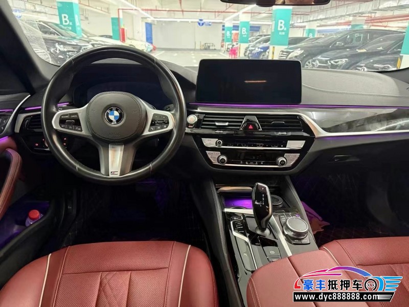 22年宝马5系轿车抵押车出售