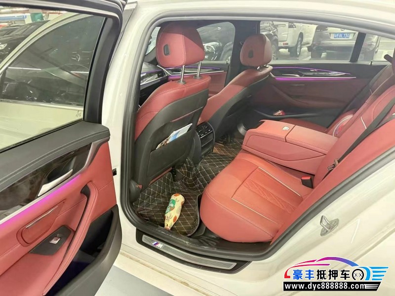 22年宝马5系轿车抵押车出售