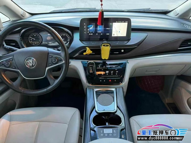 20年别克GL8轿车抵押车出售