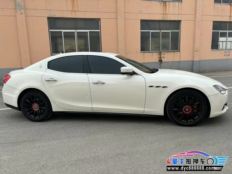 15年玛莎拉蒂Ghibli轿车抵押车出售