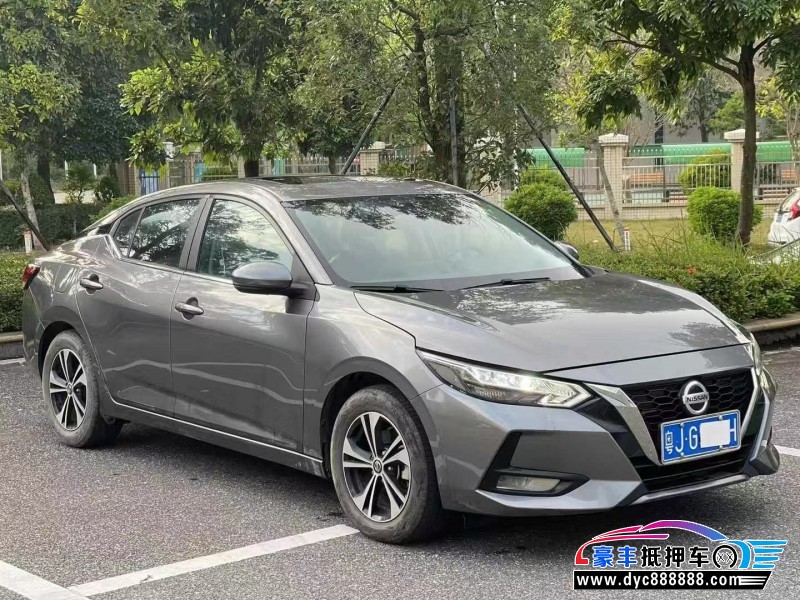 22年日产轩逸轿车抵押车出售