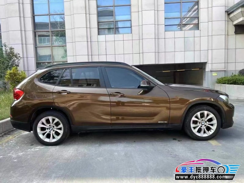 14年宝马X1轿车抵押车出售