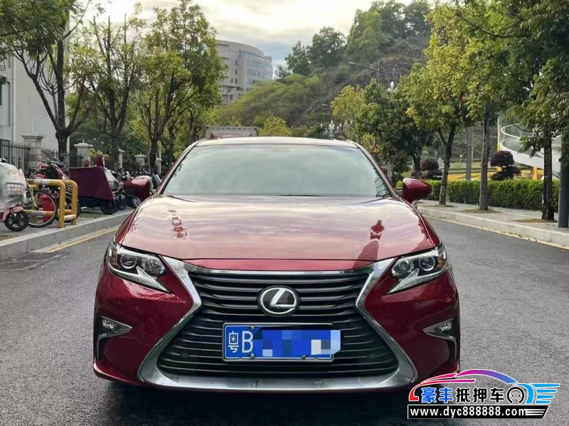 15年雷克萨斯ES轿车抵押车出售