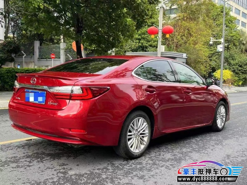 15年雷克萨斯ES轿车抵押车出售
