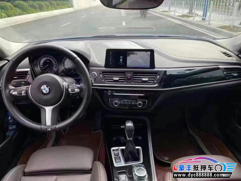 19年宝马1系轿车抵押车出售