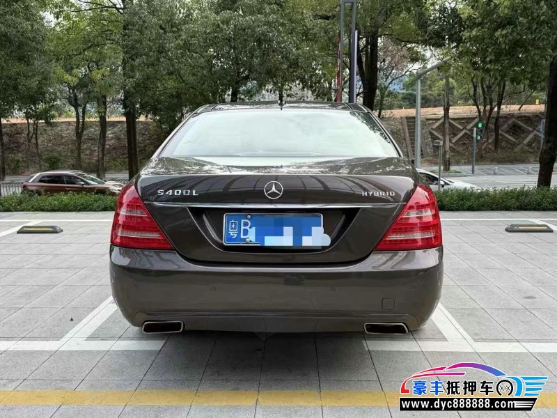 12年奔驰S轿车抵押车出售