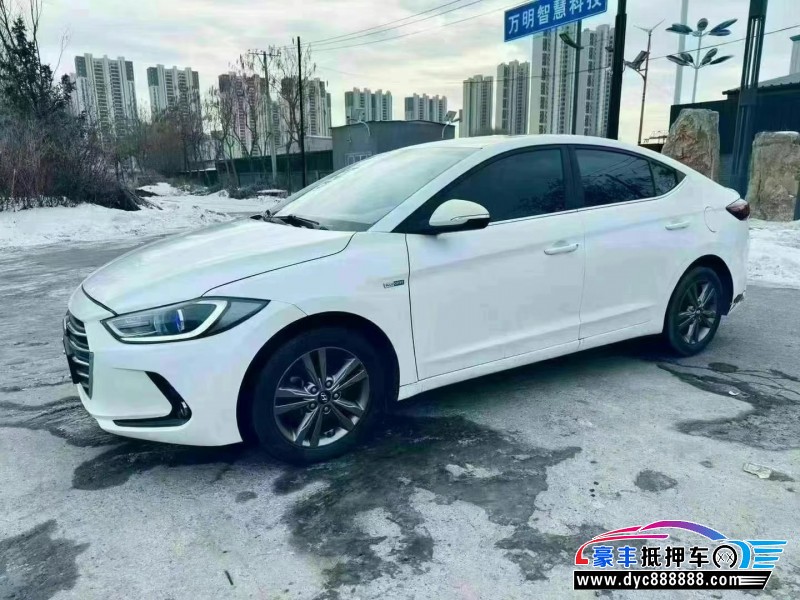 17年现代领动轿车抵押车出售