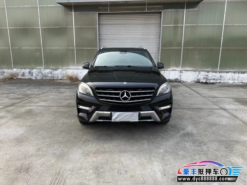 14年奔驰ML轿车抵押车出售