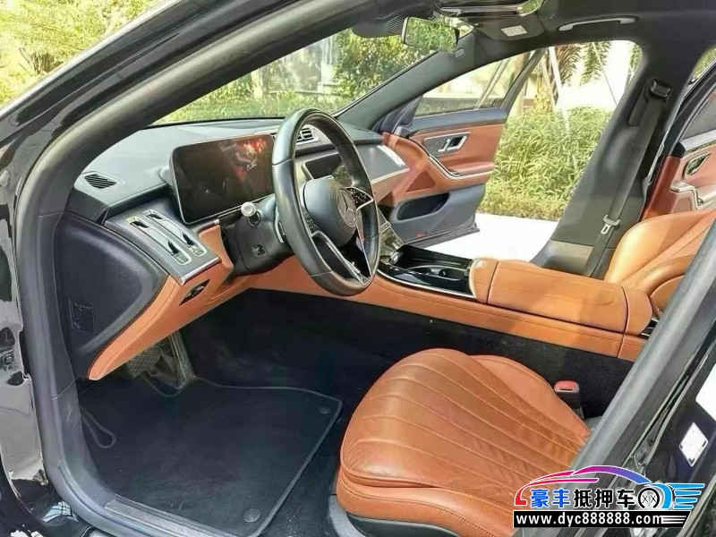 21年奔驰S轿车抵押车出售