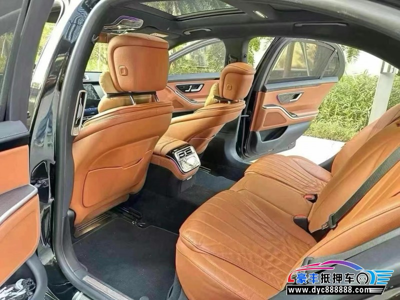 21年奔驰S轿车抵押车出售