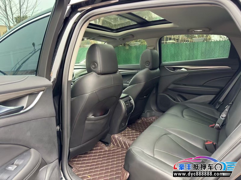 22年别克君越轿车抵押车出售