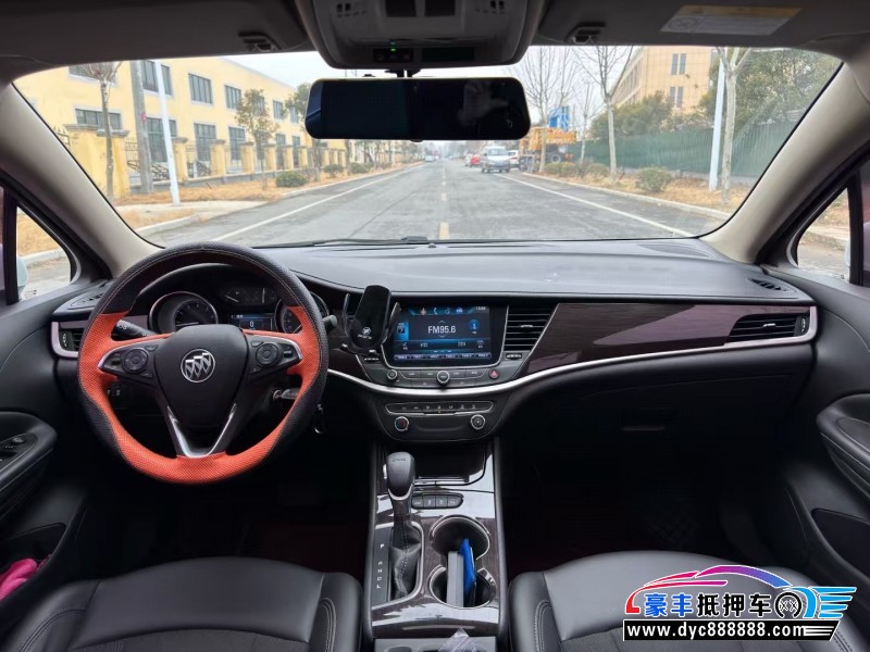 19年别克英朗轿车抵押车出售