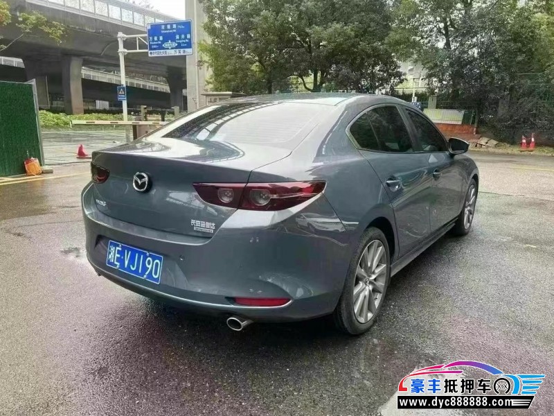 24年马自达昂克赛拉轿车抵押车出售