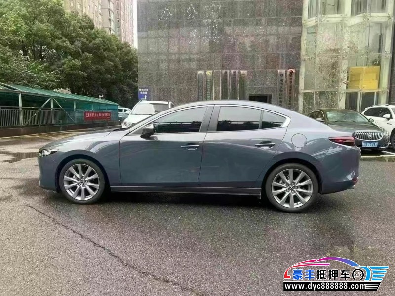 24年马自达昂克赛拉轿车抵押车出售