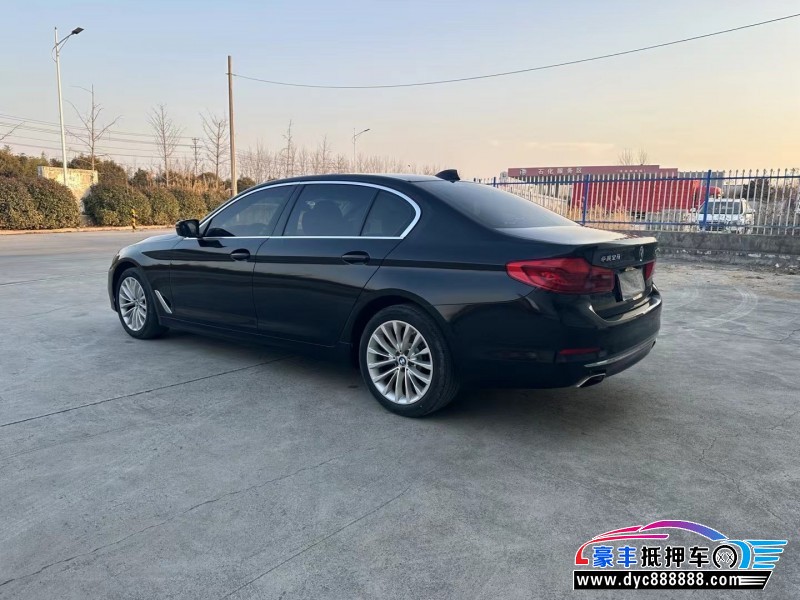 20年宝马5系轿车抵押车出售