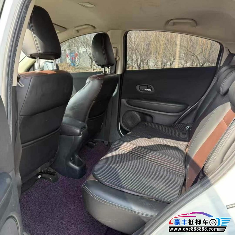 16年本田缤智轿车抵押车出售