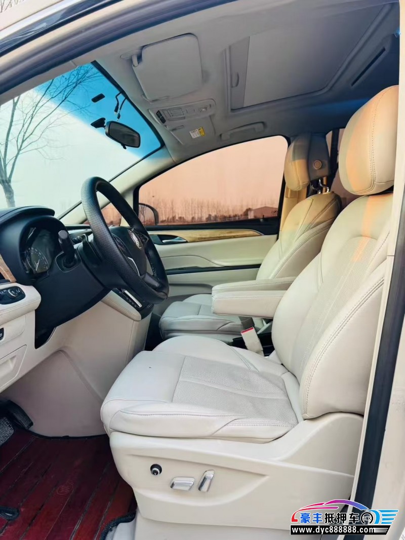 19年别克GL8MPV抵押车出售