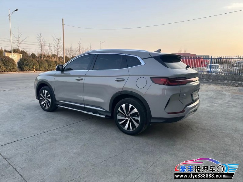 24年比亚迪宋轿车抵押车出售