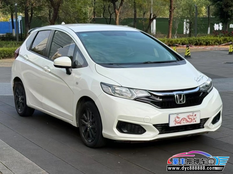 18年本田飞度轿车抵押车出售