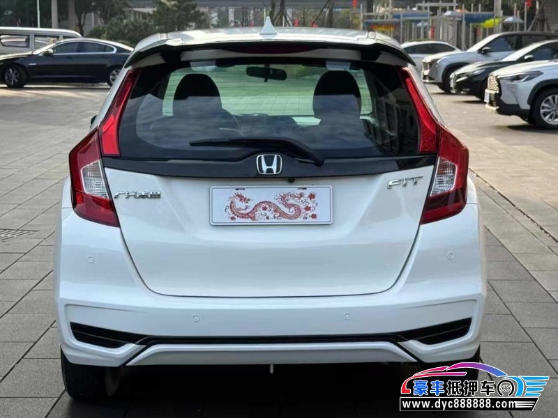 18年本田飞度轿车抵押车出售