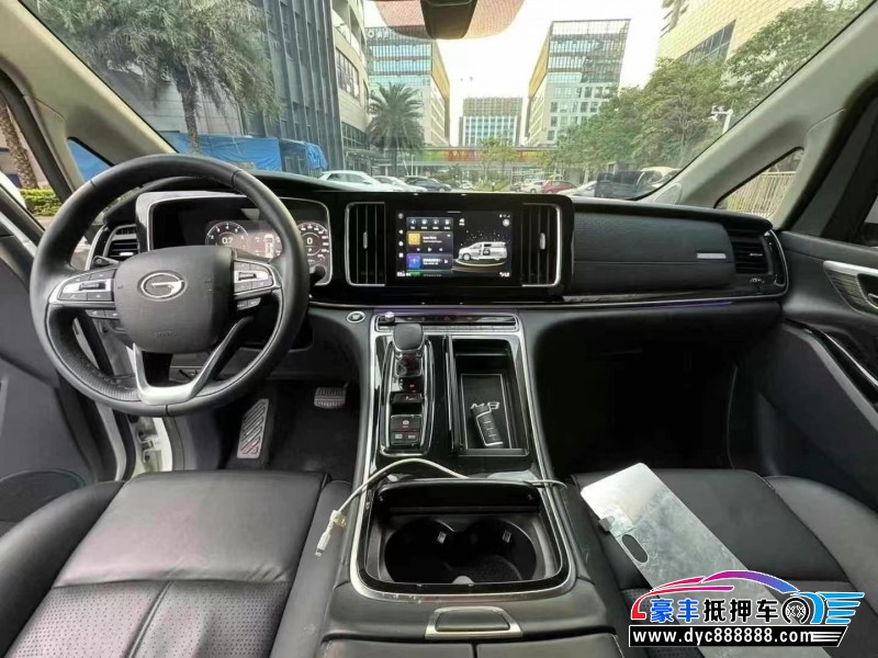 22年传祺M8轿车抵押车出售