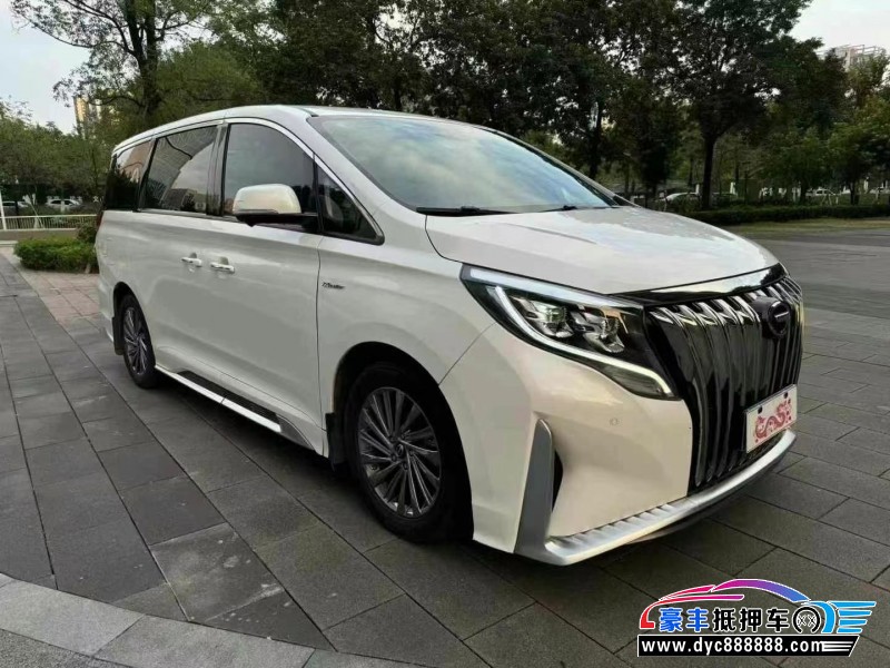 22年传祺M8轿车抵押车出售