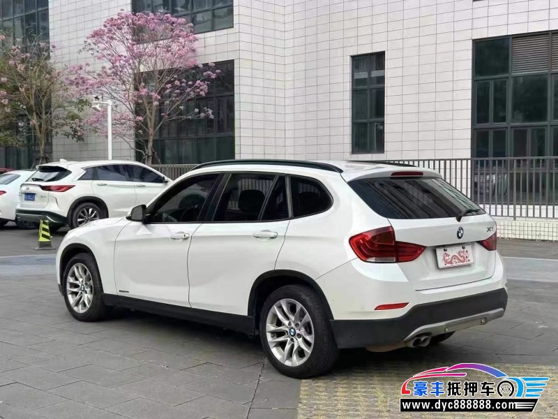 15年宝马X1轿车抵押车出售