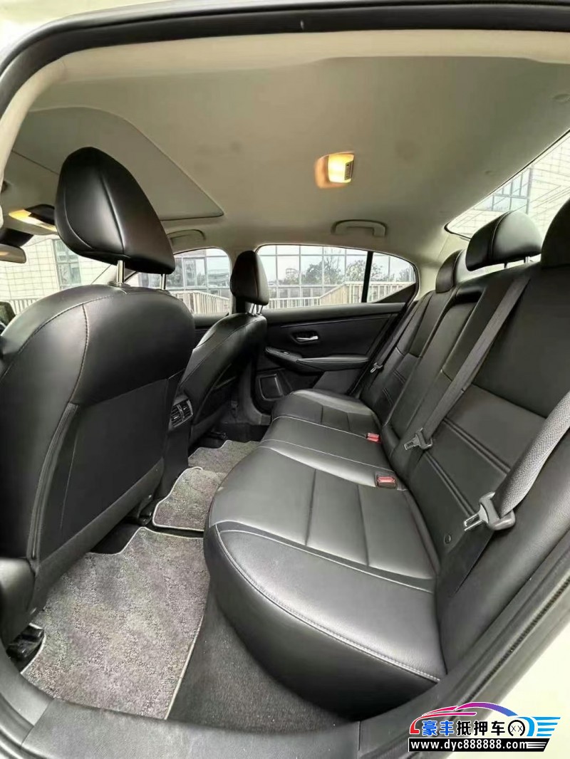 21年日产轩逸轿车抵押车出售