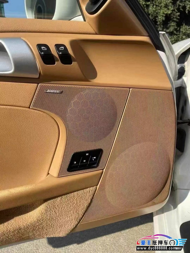 12年保时捷博克斯特轿车抵押车出售