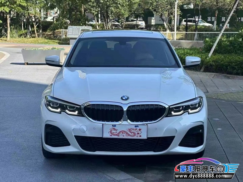22年宝马3系轿车抵押车出售