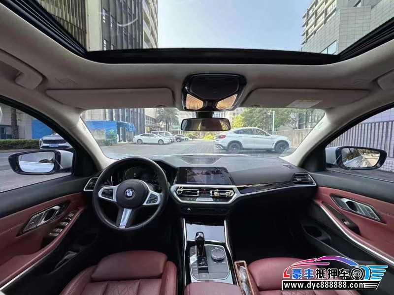 22年宝马3系轿车抵押车出售