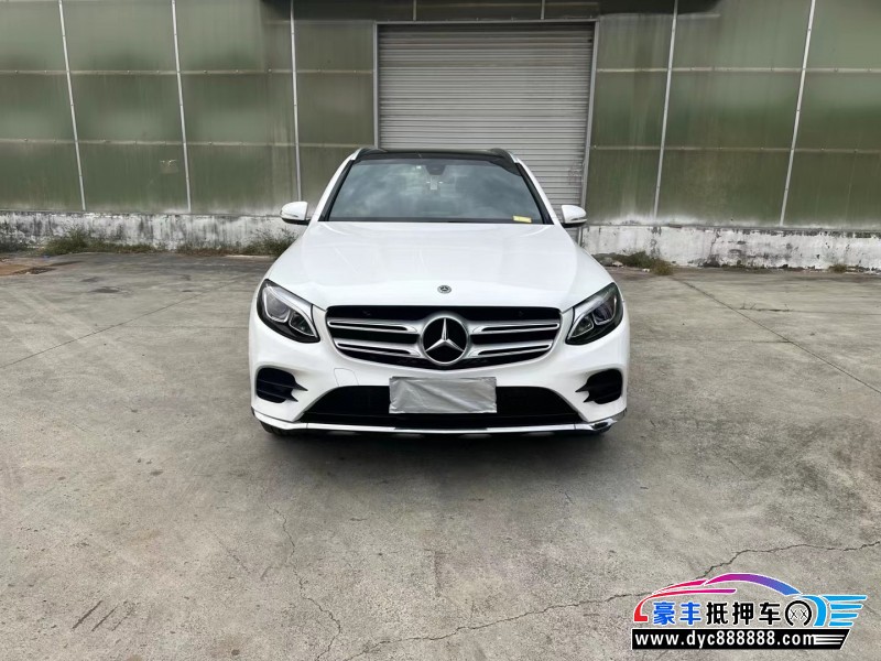 19年奔驰GLC轿车抵押车出售