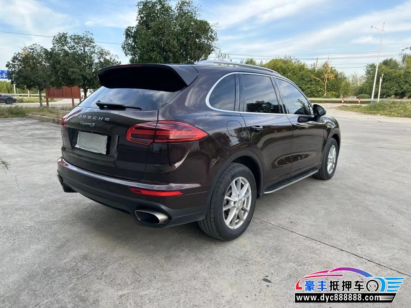 16年保时捷卡宴轿车抵押车出售
