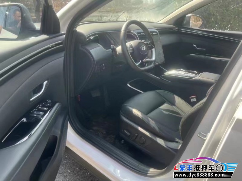 23年现代途胜轿车抵押车出售