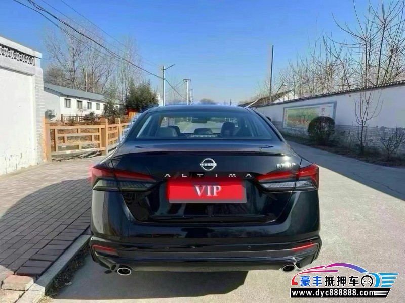 24年日产天籁轿车抵押车出售