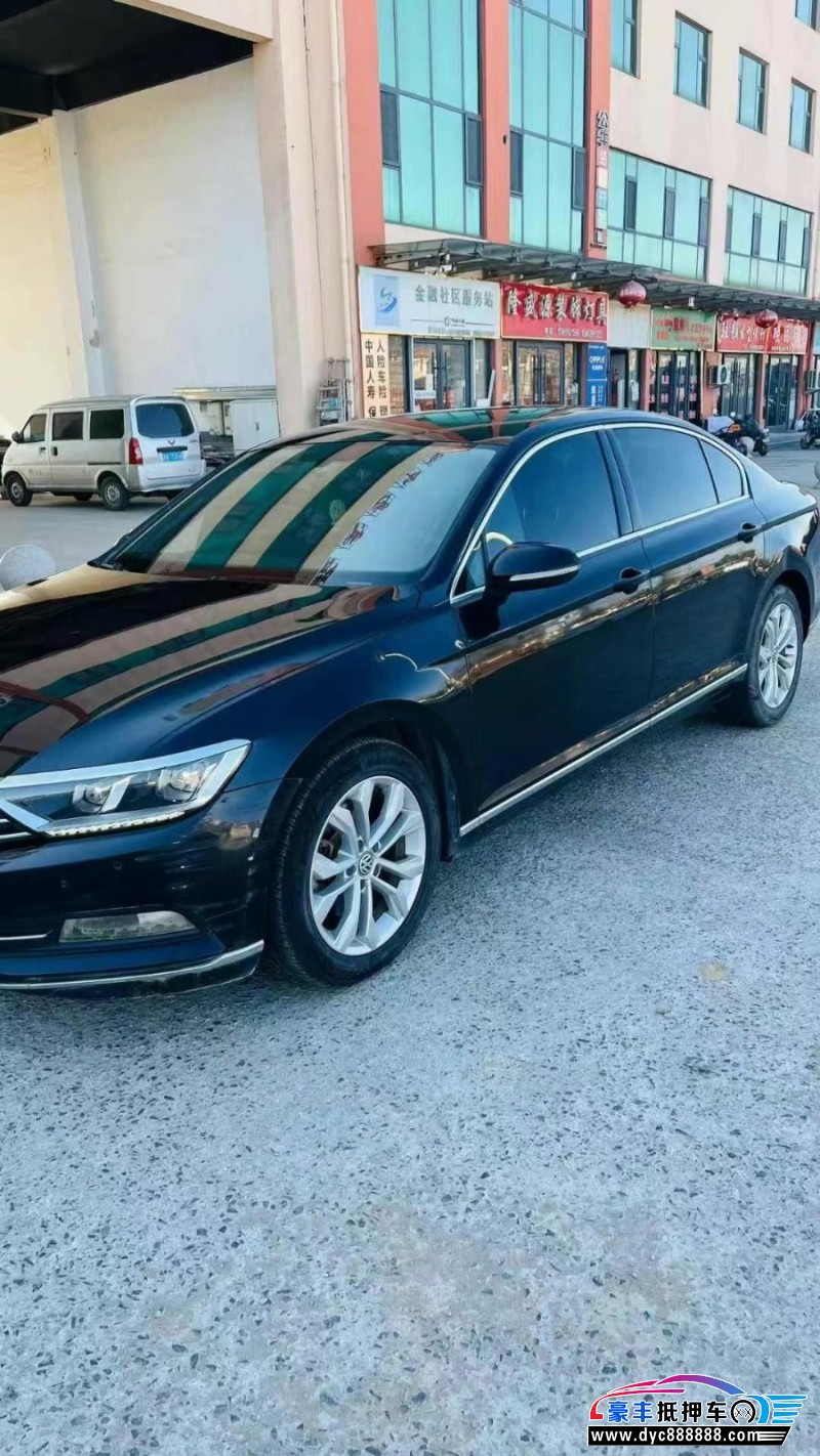 18年大众迈腾轿车抵押车出售