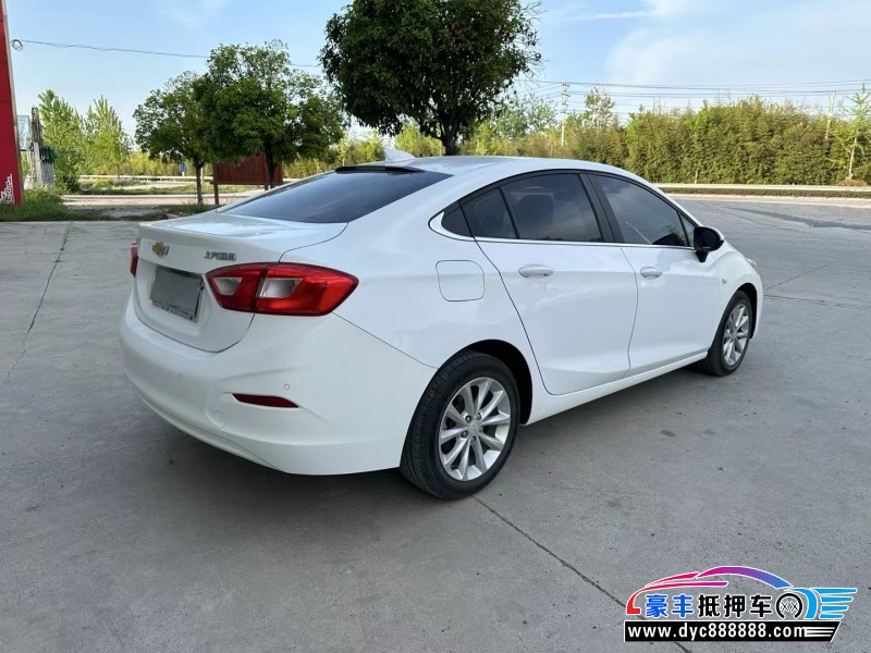 17年雪佛兰科鲁兹轿车抵押车出售