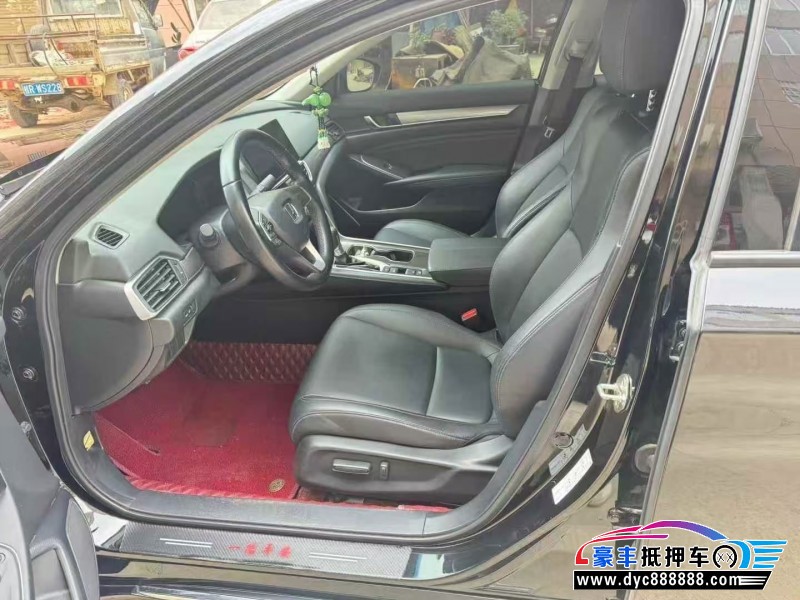 22年本田雅阁轿车抵押车出售