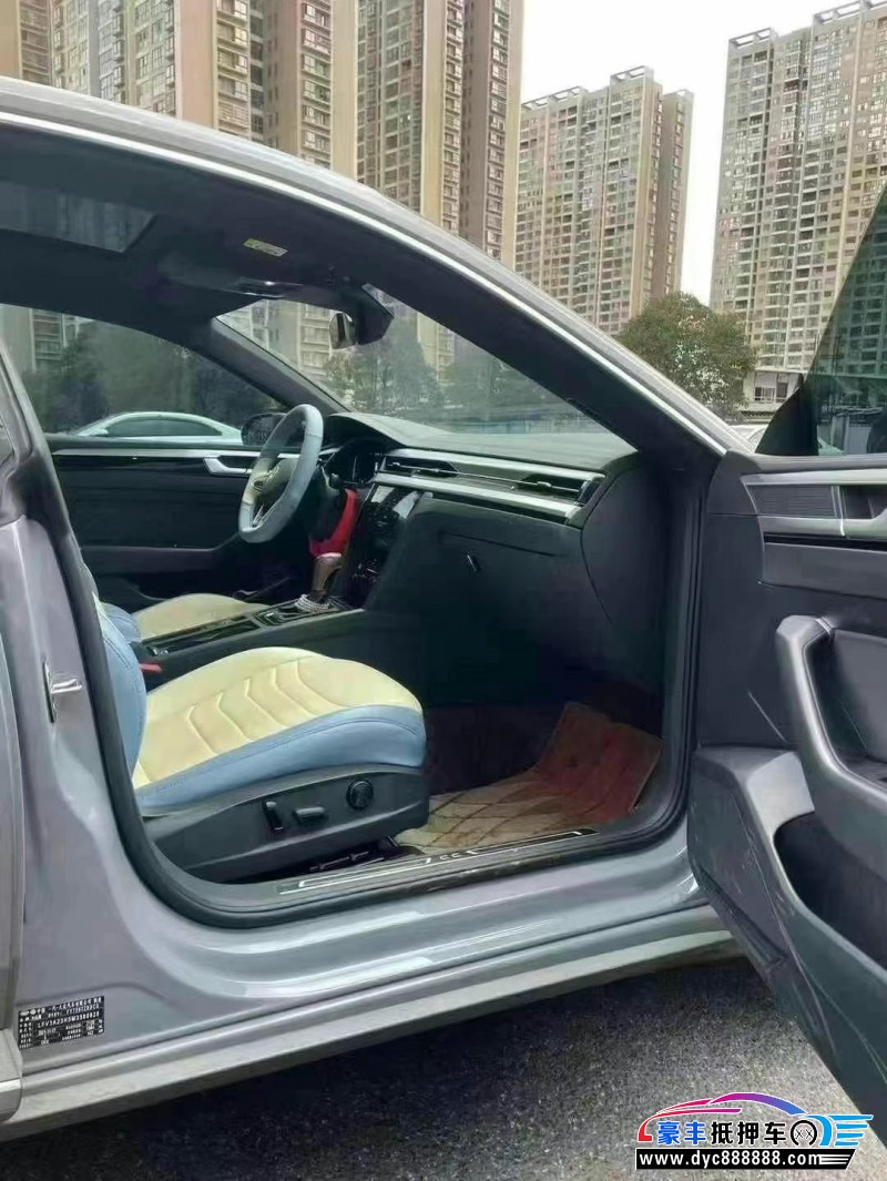 22年大众CC轿车抵押车出售