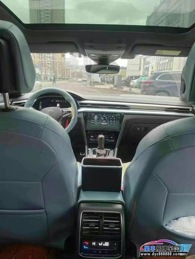 22年大众CC轿车抵押车出售