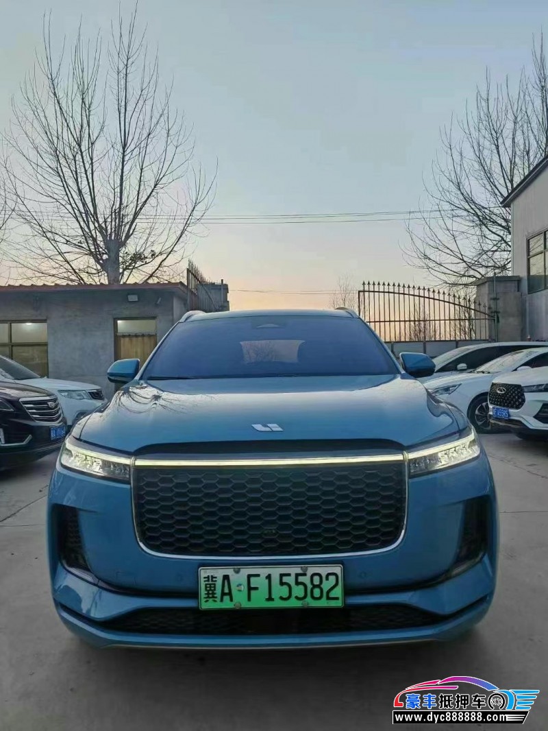 22年理想ONE轿车抵押车出售