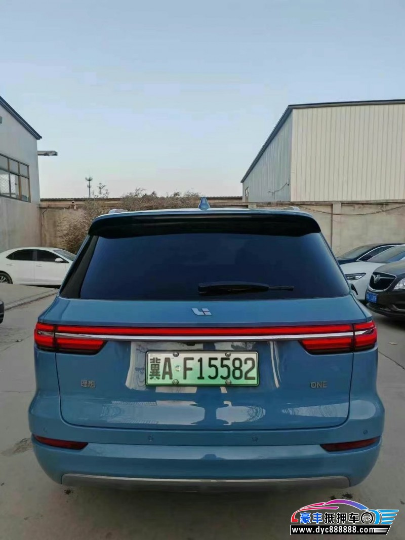 22年理想ONE轿车抵押车出售